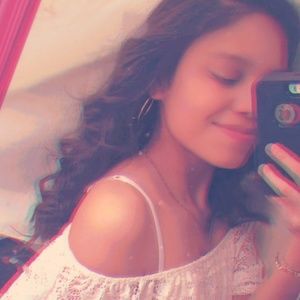 Meet your Posher, Eva